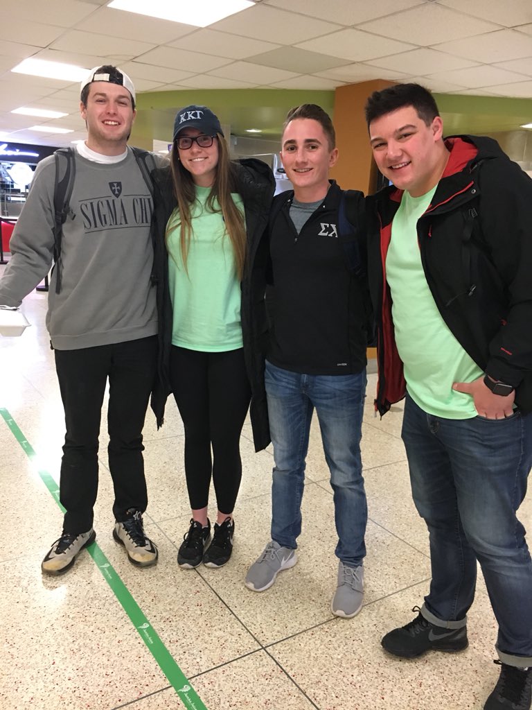 hannewright's tweet photo. #SnapASig @BGkappas @DerbyDaysBGSU https://t.co/G2WOIj20zj