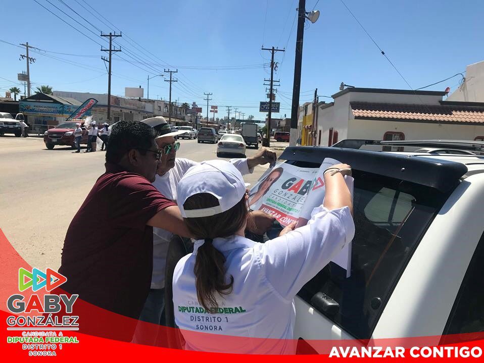 GabyGonzalezN23's tweet photo. Visite el valle de San Luis, estuve en el poblado Luis B. Sánchez, donde siempre es un gusto escuchar las propuestas de la gente.
#LuisBSanchez
#ConLaGaby
#LaMeraMera https://t.co/7s7NO61XJk