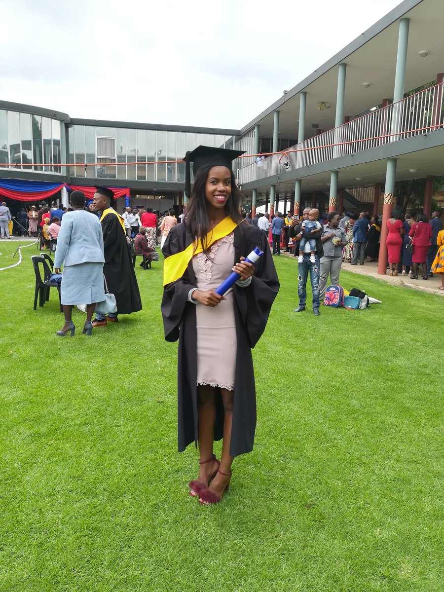 susu_nessa's tweet photo. To God be the Glory!!!
I'm a proud Graduate!!!
#BiotechnologistIAm
#VUTGraduations https://t.co/ZguKK7j5g9