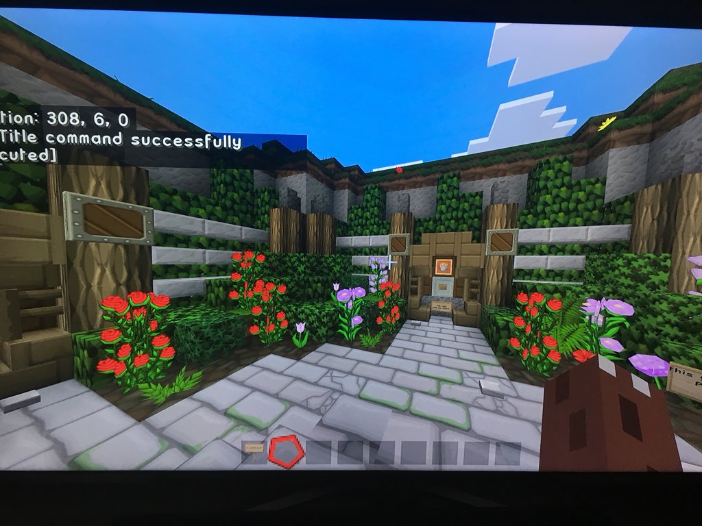 James_JW_okey's tweet photo. My 3 in 1 deathrun map is finally finished on bedrock edition it been along time in the waiting but it’s now down. @StormyPlayzYT @ReeceGloboxYT @ItzHyperXBL @lemur_jo @liamplayz33 a map inspired by @webecomplex https://t.co/gS3wJLcyha