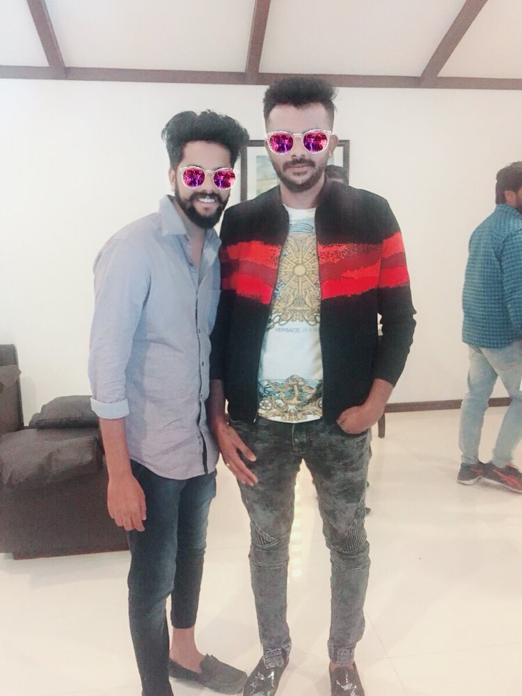 premistaan's tweet photo. With the Kannada Rapper Biggboss5 winner Music Composer Singer Man himself @ChandanShettyO1 ❤️ Person with Golden hearted Down to earth it was nice meeting you ;) https://t.co/5Gpo5yJnxH