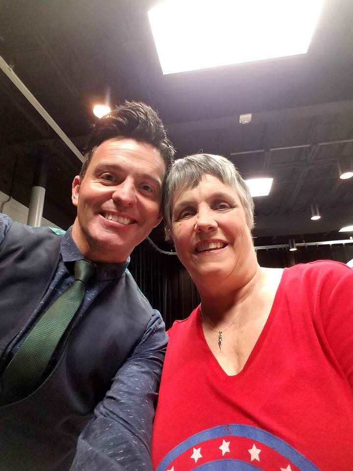 AcousticFans's tweet photo. Looks like Susan Schumm had a Blast at BK's show in Baltimore! #BKonTour2018 #BKFans Nice Selfie with RK! π https://t.co/Z094FLstcU