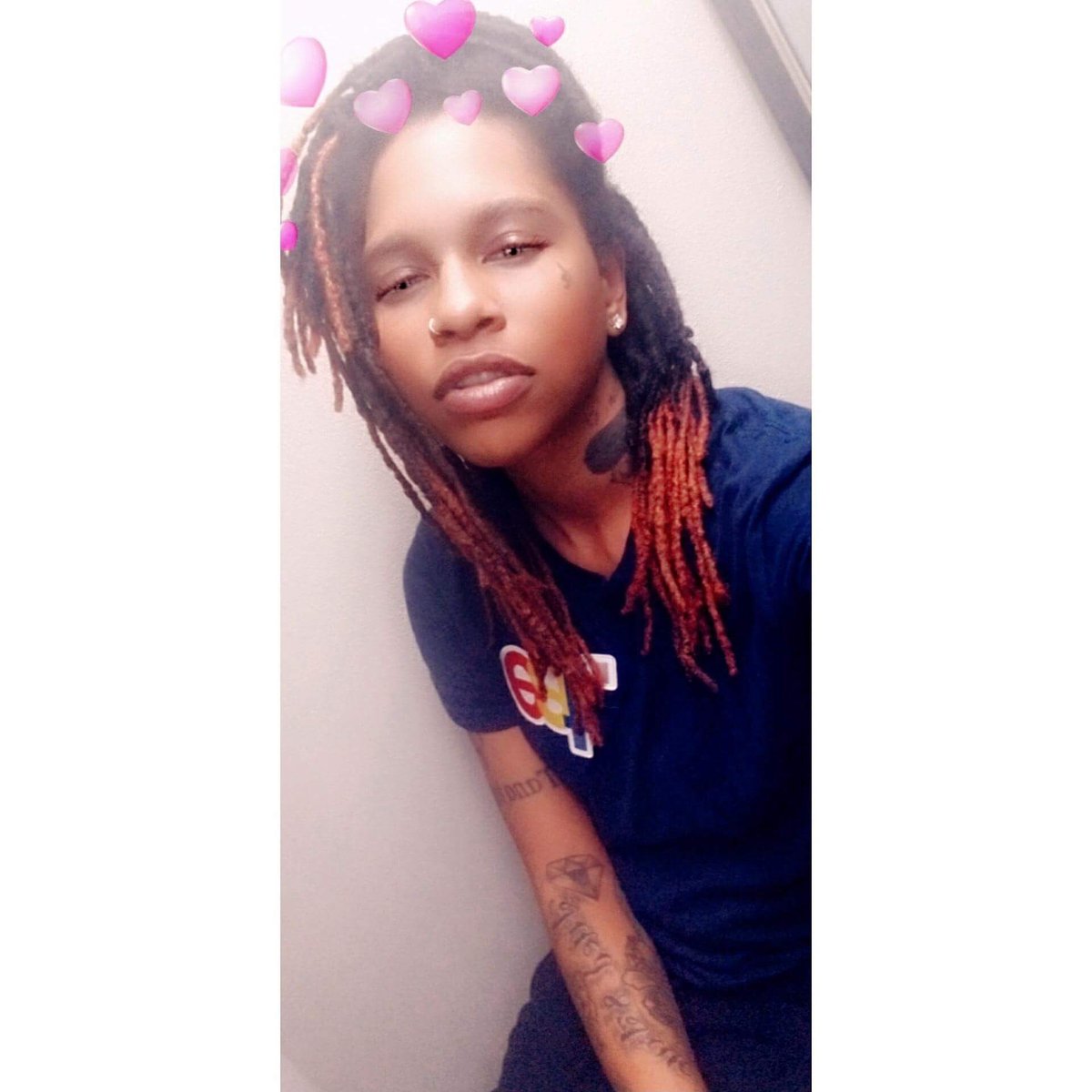 LadiezDignLex's tweet photo. 30 gang for the grown ladies my bro is single and tryn mingle #DcDoms #HangWidGang https://t.co/liEocHZ57U