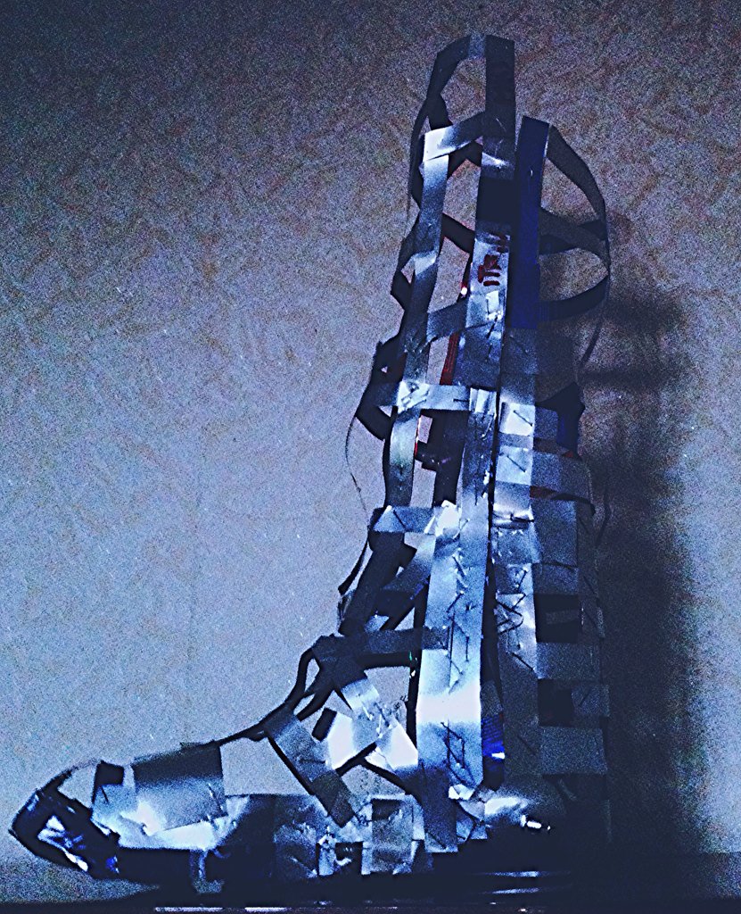 KevinRed26's tweet photo. Foot is ready 😈
TAGS☁️ #itf #innovatetechnology #Halogram #kevinred🔴 #red #ironman  #tonystark https://t.co/kFCQY4smnJ