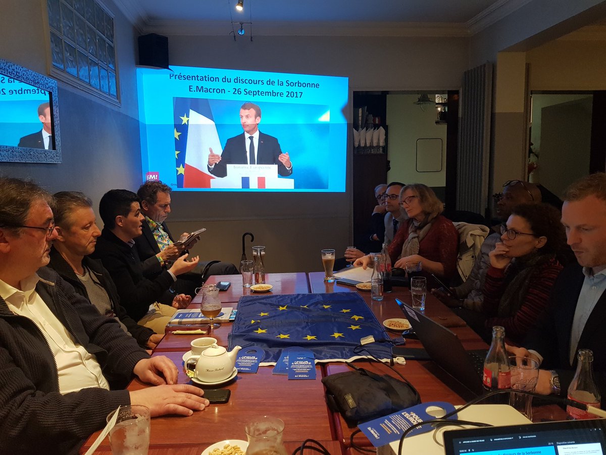 RE_Puteaux's tweet photo. Réunion de comité #PuteauxEnMarche : nous continuons à marcher pour l'Europe! 🇪🇺 #GrandeMarcheEurope #LaREM #LREM92 #HautsDeSeine #Puteaux https://t.co/fueOQv8WnY