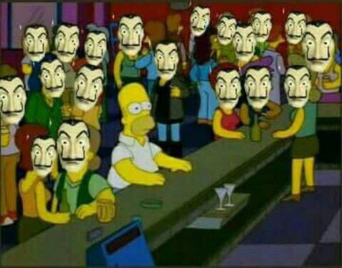 fergace4's tweet photo. Cuando eres el único que no ha visto "La casa de papel" y ni ganas te dan. https://t.co/g0IpjGW6HI