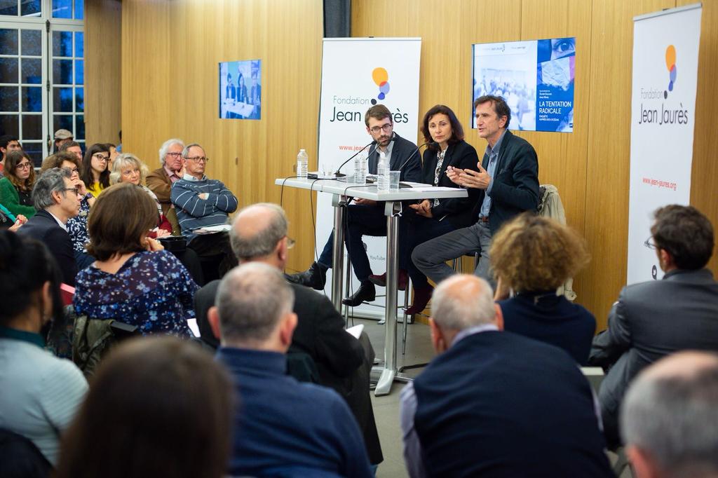 Fondation Jean-Jaurès (@j_jaures) on Twitter photo Facteurs de l'adhésion aux idées radicales à relativiser face à "l'effet islam" :
➡️Les facteurs socio-économiques
➡️Le sentiment de discrimination
➡️Les théories de l'identité sociale
<a href="/AnneMuxel/">Anne Muxel</a> , Olivier Galland
#LaTentationRadicale Facteurs de l'adhésion aux idées radicales à relativiser face à "l'effet islam" :
➡️Les facteurs socio-économiques
➡️Le sentiment de discrimination
➡️Les théories de l'identité sociale
<a href="/AnneMuxel/">Anne Muxel</a> , Olivier Galland
#LaTentationRadicale
