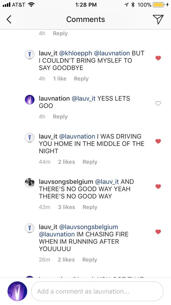 reggimyles's tweet photo. Reason # 1,000,000 why @lauvsongs fans are the best: #bluecrewforlife https://t.co/CDwvE3UmYA