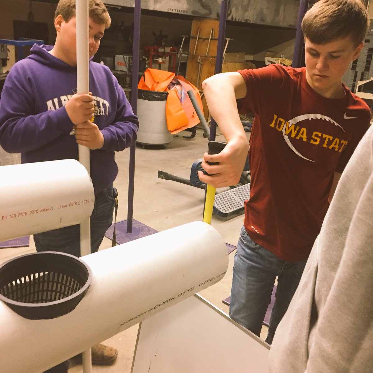 ThePirateCollab's tweet photo. What’s most impressive with this team is team is the working dialogue between team members. They’re always talking through problems together. https://t.co/Nc6GhK3Ri9