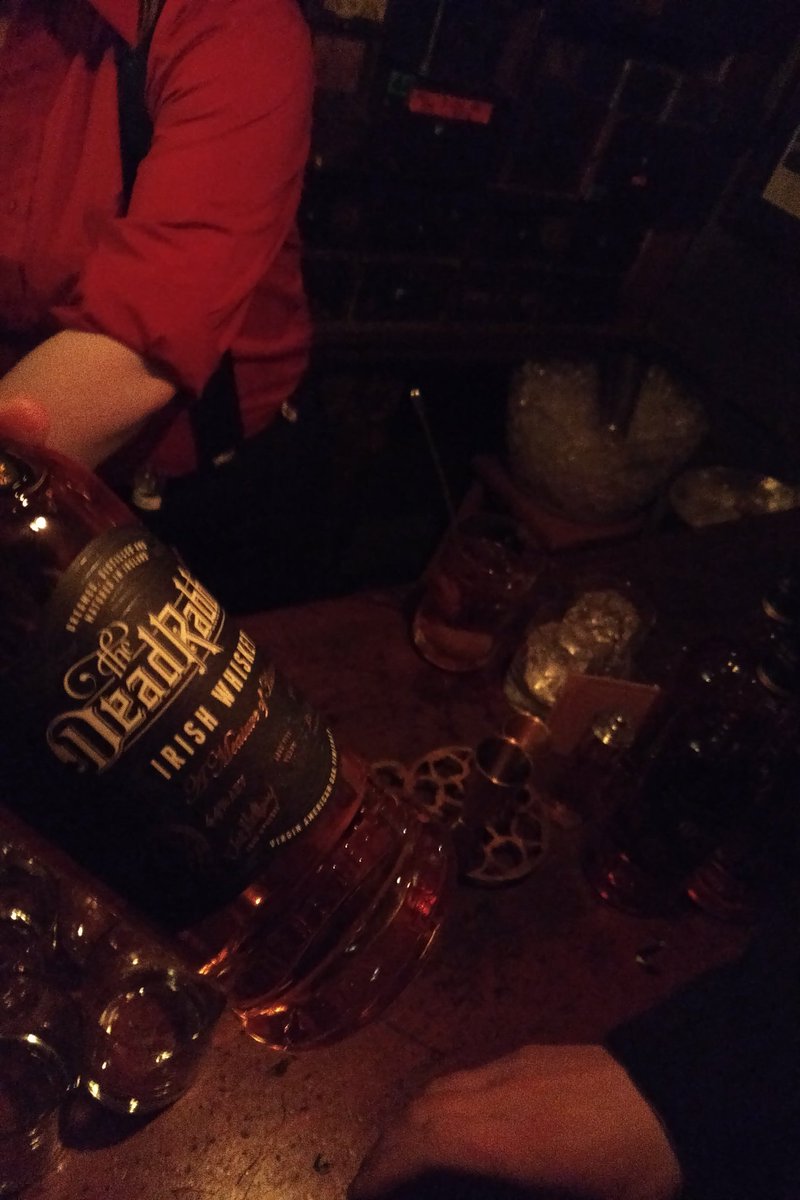 AdisBarD4's tweet photo. You'll get a #RedEye if u don't #measureofattitude or you are #BangoutOfOrder @DeadRabbitNYC #Dublin #irishwhiskey #lovinDublin https://t.co/5pF1Z5VhkB