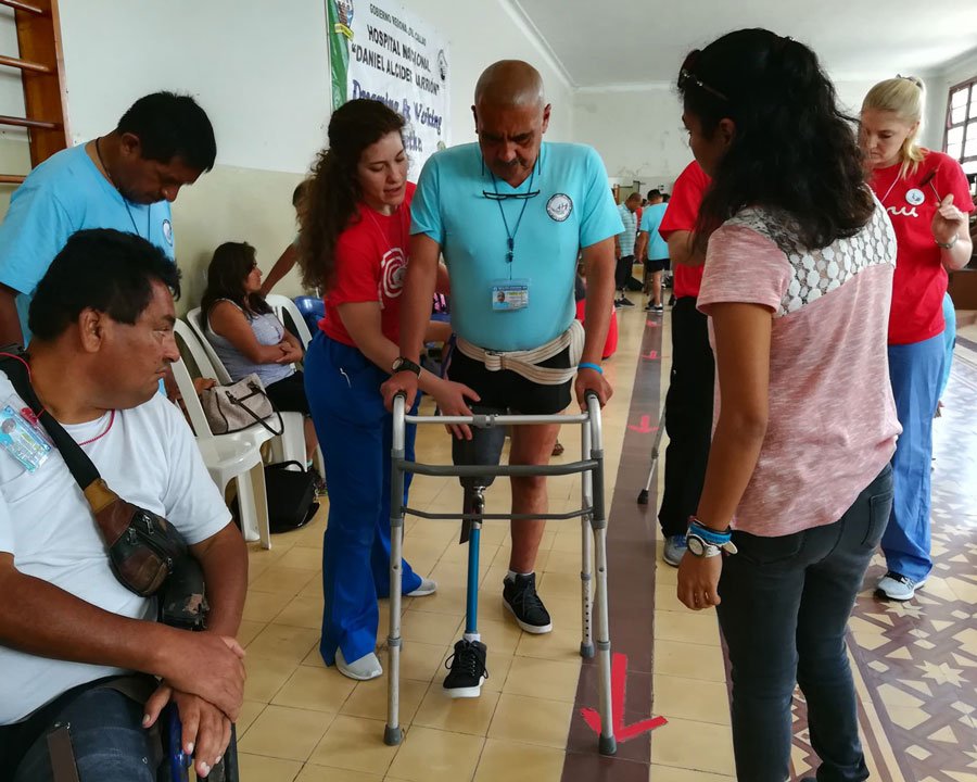 Dreaming &amp; Working Together y <a href="/HNDACCallao/">HNDAC</a> se unieron para entregar gratuitamente más de 80 prótesis a pacientes de Medicina de Rehabilitación, para ayudar a la recuperación de la salud de niños y adultos de escasos recursos. ➡️bit.ly/2qjSlAw