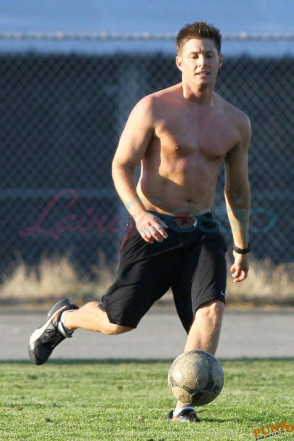 #MCM 
Send help. He's so handsome I could die.