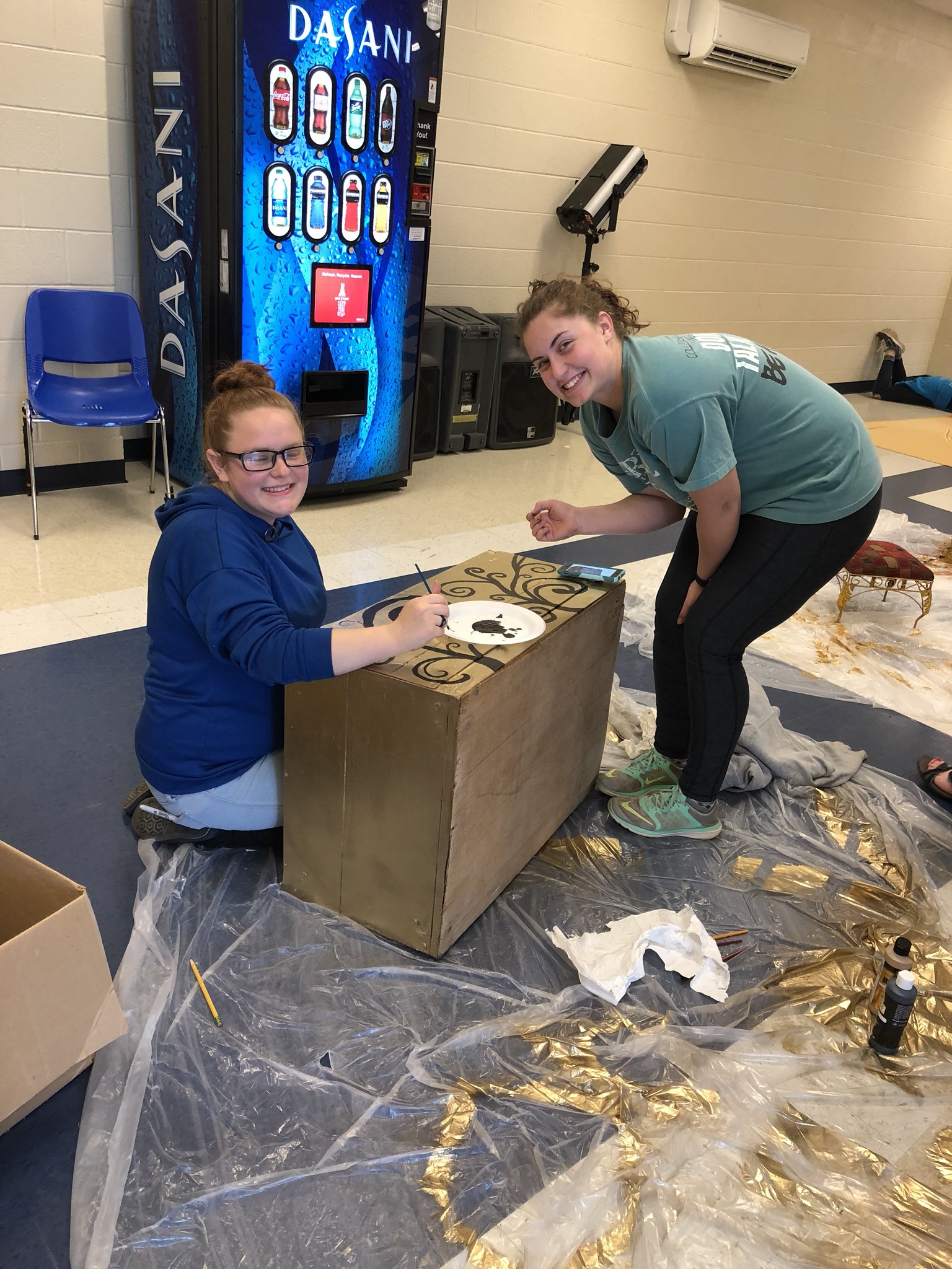 dekalbcountyfinearts-on-twitter-aladdin-tech-is-underway-the-show