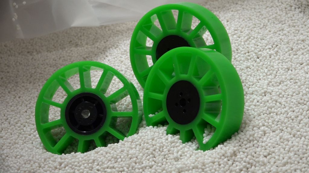 FIRSTweets's tweet photo. FIRST Supplier @andymarkinc will be taking over our Instagram tomorrow to tell the #LifeOfAPart for their compliant wheels! Follow us so you don't miss it: https://t.co/pw0oz8JkvA #omgrobots #stemsquad https://t.co/GQbMcibhyI