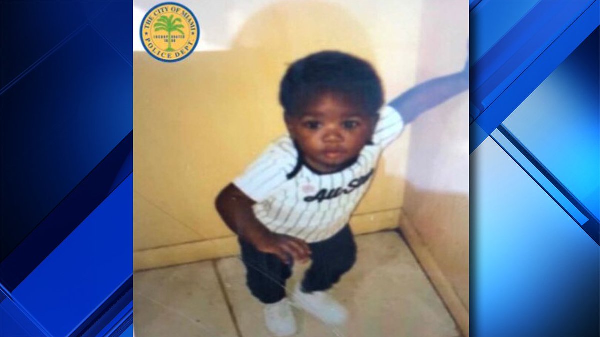 #BREAKING @MiamiPD looking for missing toddler last seen Sunday night bit.ly/2qgm6Cm?utm_so… https://t.co/kbtRzTzIY1