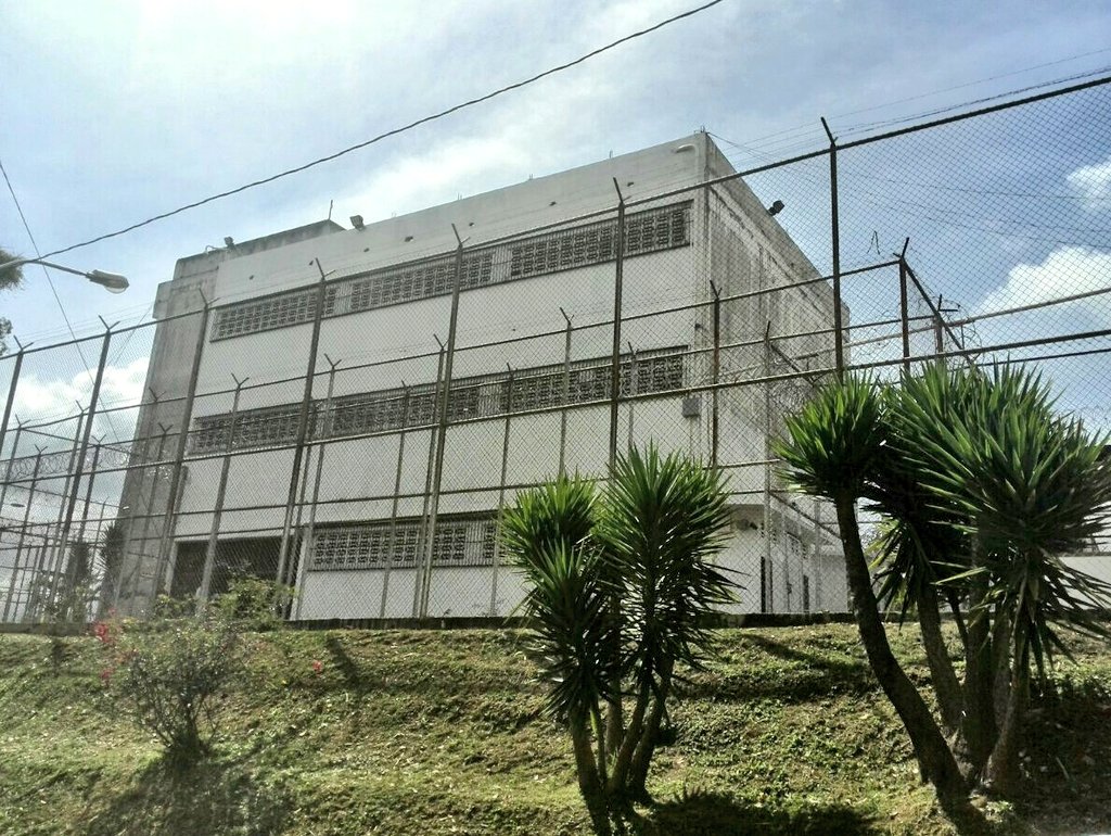 Serv. Penit. Militar tweet media