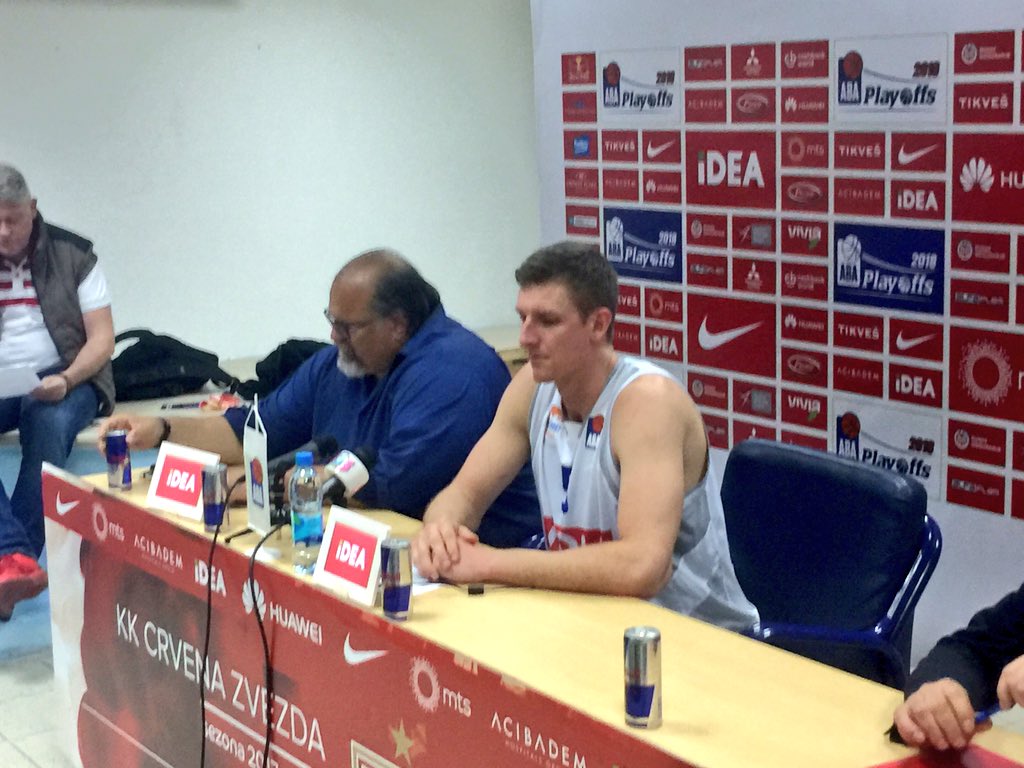 LjubomirovicM's tweet image. #Džikić: Dobro je da smo ovom pobedom uzeli prednost domaćeg terena. Vratili smo ih na kraju primanjem poena iz poznatih setova... #CZVBUD