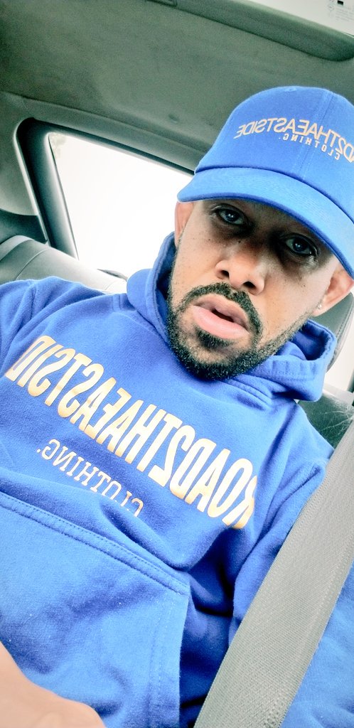 ESTHAGREAT62's tweet photo. 5-6 Y E A R S I N TO T H I S - R 2 T H A E S - S H I T : #R2THAES, #ROAD2THAEASTSIDE #BOLDGOLD CLOTHING.
@R2THAESCLOTHING : https://t.co/wWQJcLM4iA