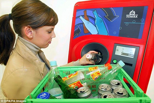 CrediblyGreen's tweet image. Deposit return schemes - what you need to know #bridgnorthhour #worcestershirehour #Worcesterhour #Powyshour
ow.ly/WPXn30joa15