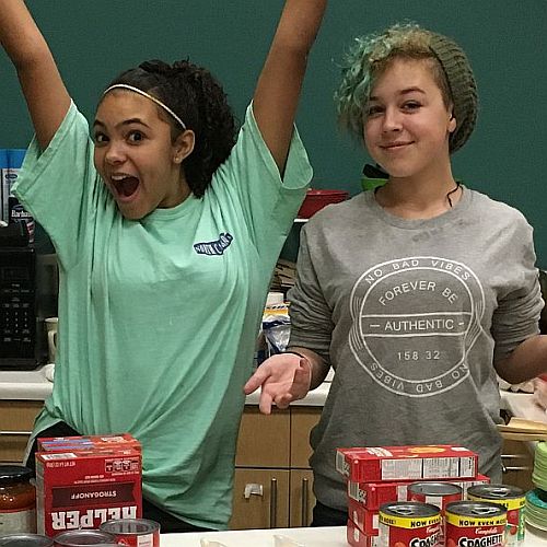 Get ready to eat &amp; bid! Funds raised benefit youth programming and will help #PYC get to Austin in July for the summer mission trip. 🌶️🌮🌶️ bit.ly/1Pj4GKK