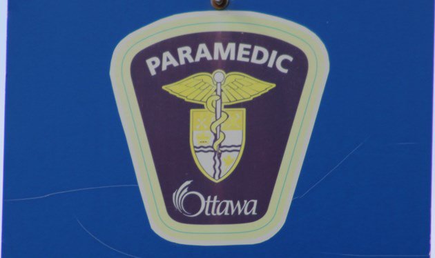 Teen revived after collapsing at basketball game  ottawamatters.com/local-news/tee… https://t.co/jJeR7TgO84