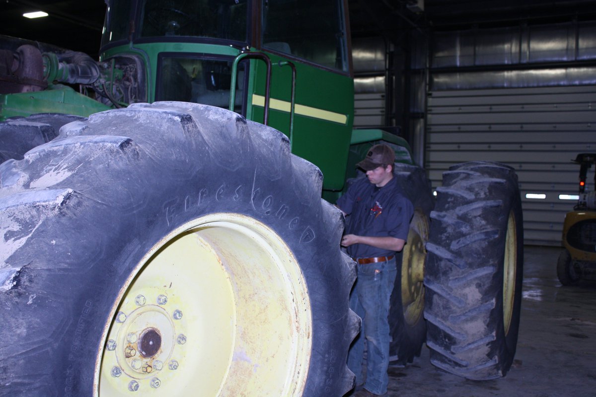CTSSectoo's tweet image. The 2017-2018 Job Shadowing program is officially underway today.  Over 100 students from our 9 area sending schools will be shadowing at various places of business between now and Thursday.  Jacob is spending the day at Heritage Tractor.