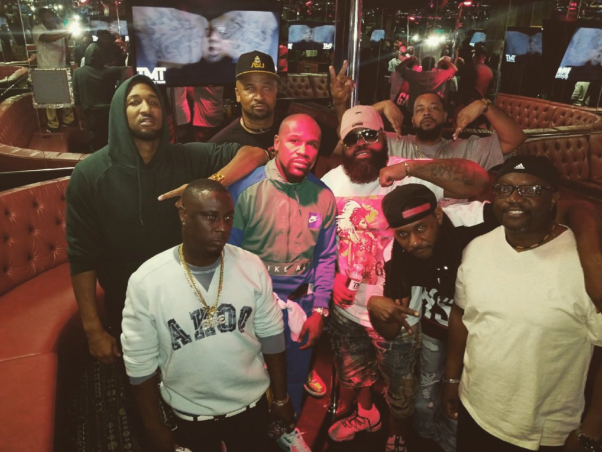 BLK043's tweet photo. https://t.co/ZywuwAYAGC