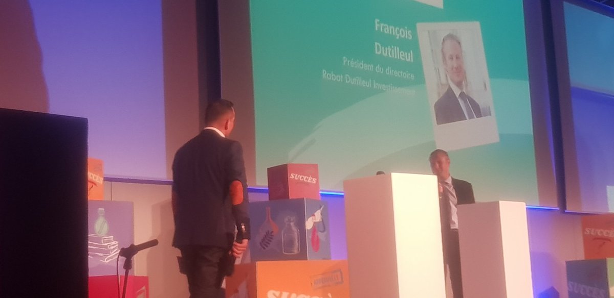 CJDLILLE's tweet photo. Les succès : la transmission & la passion.
Merci à @Fdutilleul formé lui aussi au #CJD : 5 ans au #Cjdlille et 5 ans au #Cjdparis.
#prestigeCJDLille https://t.co/coFja61fEw
