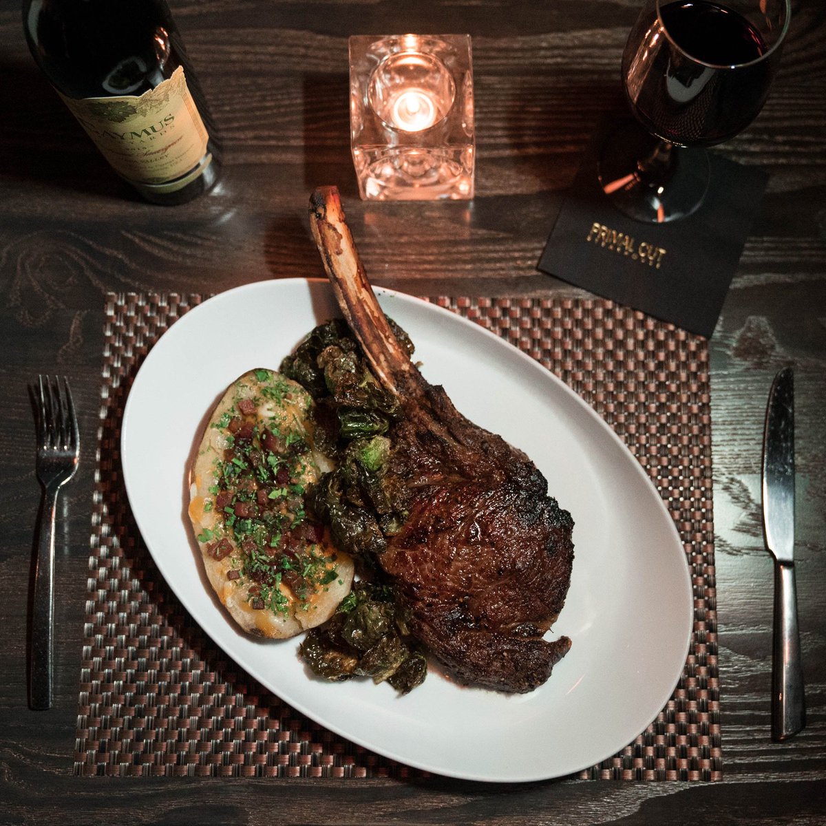 PrimalCutNYC's tweet photo. Markets upโฆ Treat yourself tonight, your deserve it.
Australian Wagyu Tomahawk, Loaded Baked Potato, and Roasted Brussel Sprouts
#foodie #primalcut #nyc #steakhouse #wine #foodporn #finance #wallstreet #mondaymood https://t.co/1STWPRNs1S