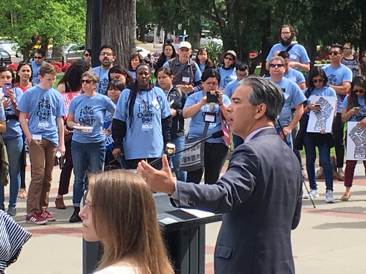 RobBonta's tweet image. #BailReform momentum grows each day! With new support from Chief Justice &amp;amp; @AGBecerra , our journey for justice is near the finish line. Let’s pass #SB10 @SenateHertzberg now &amp;amp; reform our broken money bail system to make it safer for communities &amp;amp; more just for all! Thx #ACLUCon