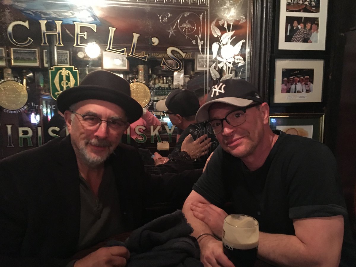 Richard Schiff tweet media
