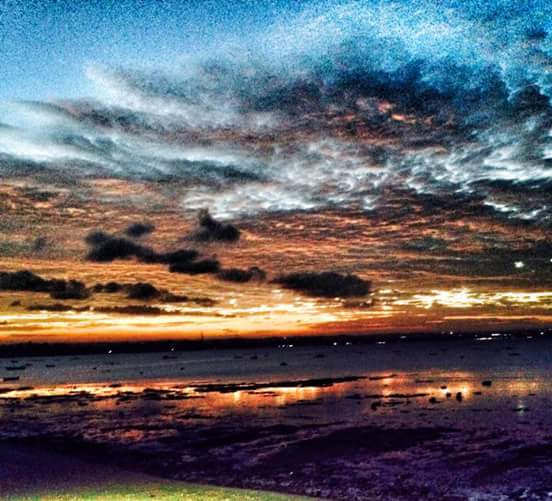 ChibayaAmos's tweet photo. Wonderful difference natural colors form the clouds.
2016 memories
#Tanzania
#pichazasimu
#Ctfmtz https://t.co/Dzp27rGWTq