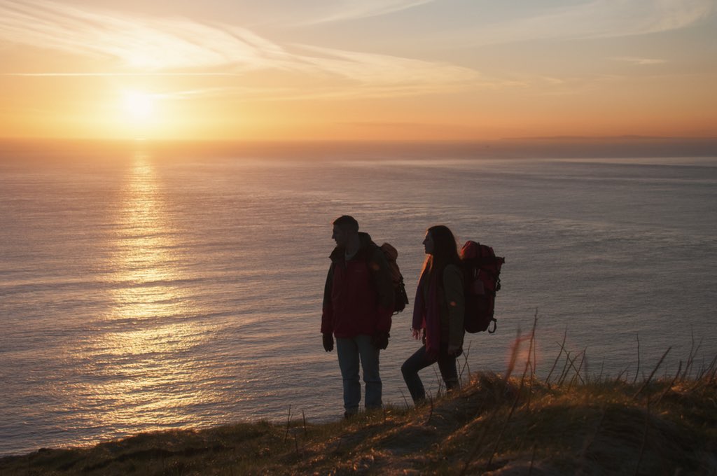 RedFunnelFerry's tweet photo. Love walking? Sun 13 May sees the return of ‘Walk the Wight’. A fantastic event with 4 exhilarating walks to choose from: 26, 14, 12 or 8 miles. All money raised goes to charity. For entry details &amp; 20% off vehicle ferry see link here 👉 https://t.co/anF4dbqQKe https://t.co/LszLeVZfmk