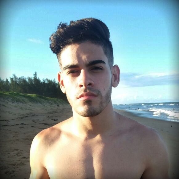LucasBrit98's tweet photo. #NewProfilePic https://t.co/4ZPGlP7bKH