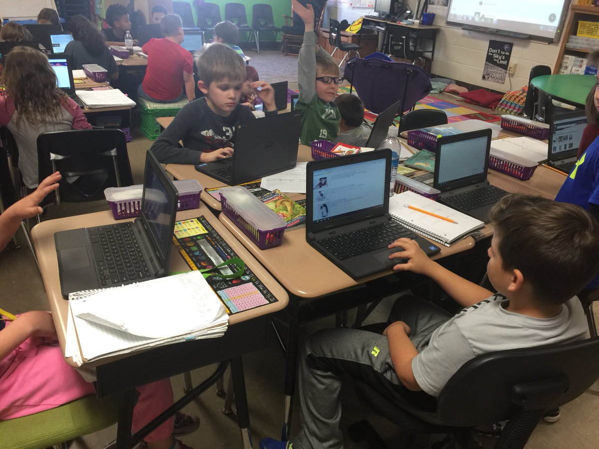 DameronMC2's tweet photo. We are Celebrating our Monday by kicking off our Genius Hour projects and finally having a warm day to play outside!! #celebratemonday #MCleads https://t.co/KNj87EmcQg