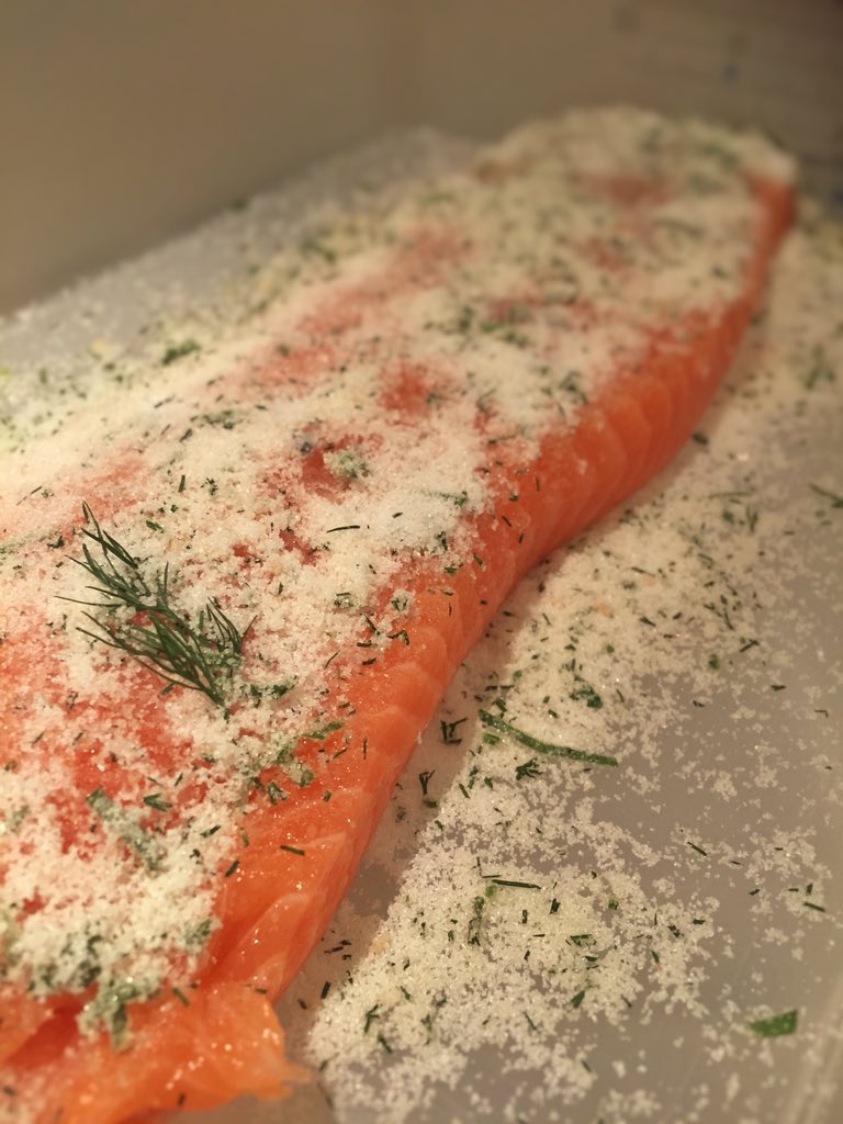 restaurant_pan's tweet photo. Wild garlic and dill gravlax cure. #gravlax #curedsalmon #wildgarlic https://t.co/kDmedG5ygg