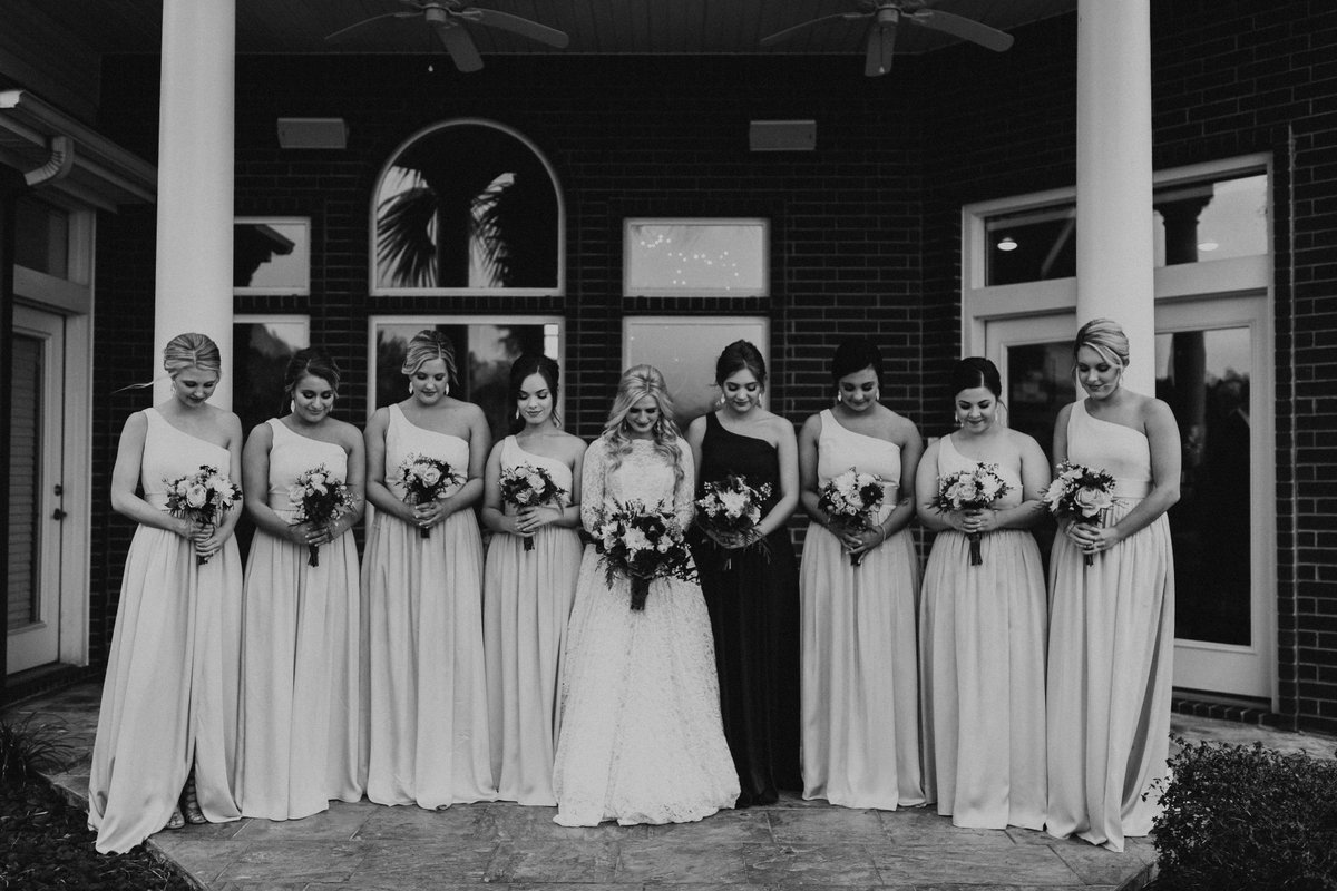 Kelly_Zoch_Read's tweet photo. Since I haven't been on in 8 months... I thought I'd announce to Twitter I'm married.... #foralmost4monthsnow ❤️ https://t.co/XttguFxkq5