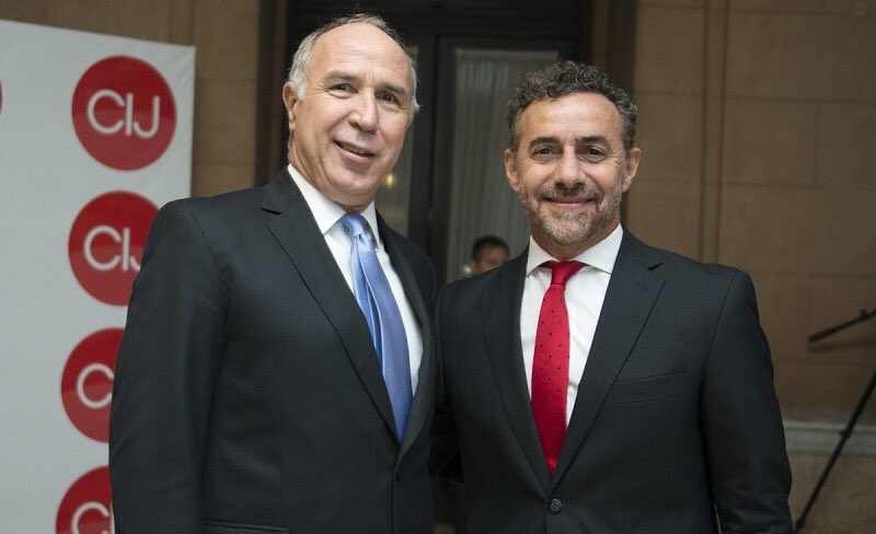 ...tenés pruebas Lilita? preguntó el gusano #Majul chupando el tujes de #Lorenzetti en un mar de baba. #LilitaSIEMPREtieneRAZON