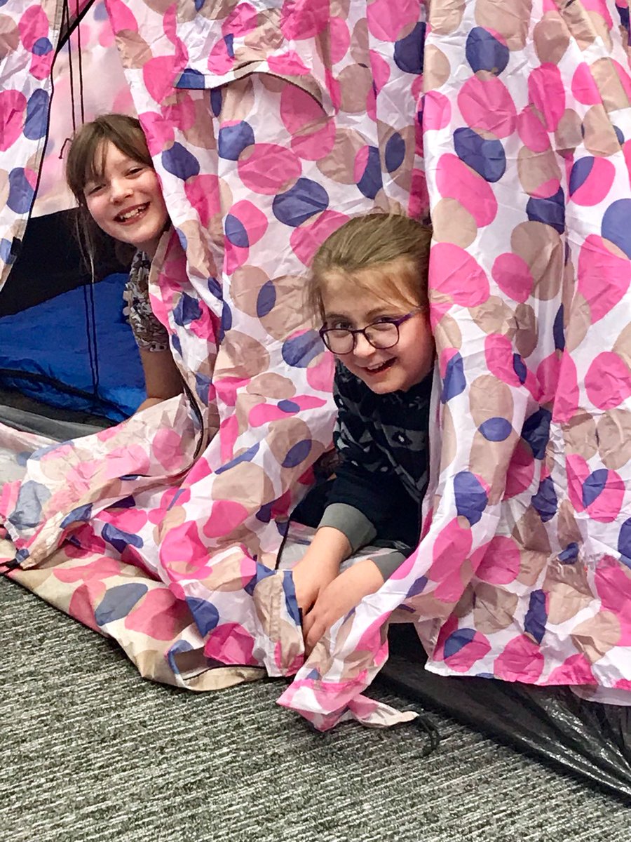 BlackpoolCarers's tweet photo. Our little visitors tidied up so well, you wouldn't even know they'd been in! #weekendsleepover #madenewfriends #happymemories #youngsters #cantwaituntilnexttime β₯ @Bplcarers_ceo https://t.co/bT3mfL2Wpq