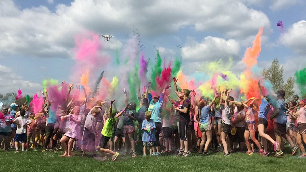 PTP5K's tweet photo. Come have some fun with DJCurt @PTP5K Sat. April 14th!  Get colored up &amp; enjoy the awesome music!  Register at https://t.co/I9tkrVwhH0 https://t.co/mXOQt2mnA7
