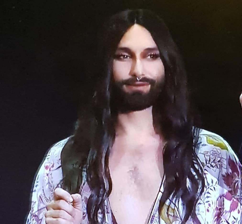 AnneliMemedov's tweet photo. @ConchitaWurst ❤ #LEA2018 #LEAaward #PRGLEA #Frankfurt #Conchita #conchitawurst https://t.co/a5XH3z4Wws