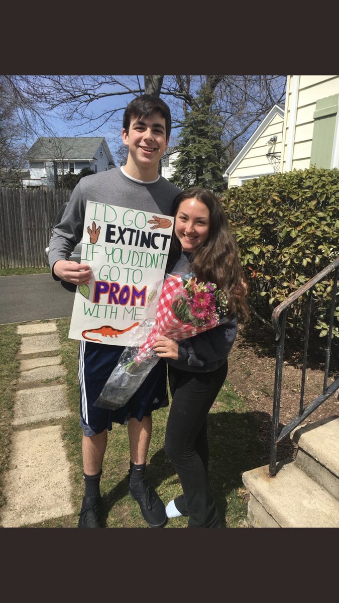 BhsRing's tweet photo. Congrats to Lainie and Matt!!❤️❤️❤️ So cute💗💗💗 https://t.co/oTsdTFdZBB