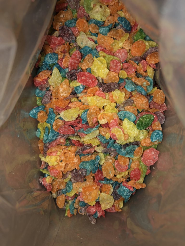 Just opened a box of fruity pebbles thought these looked nice