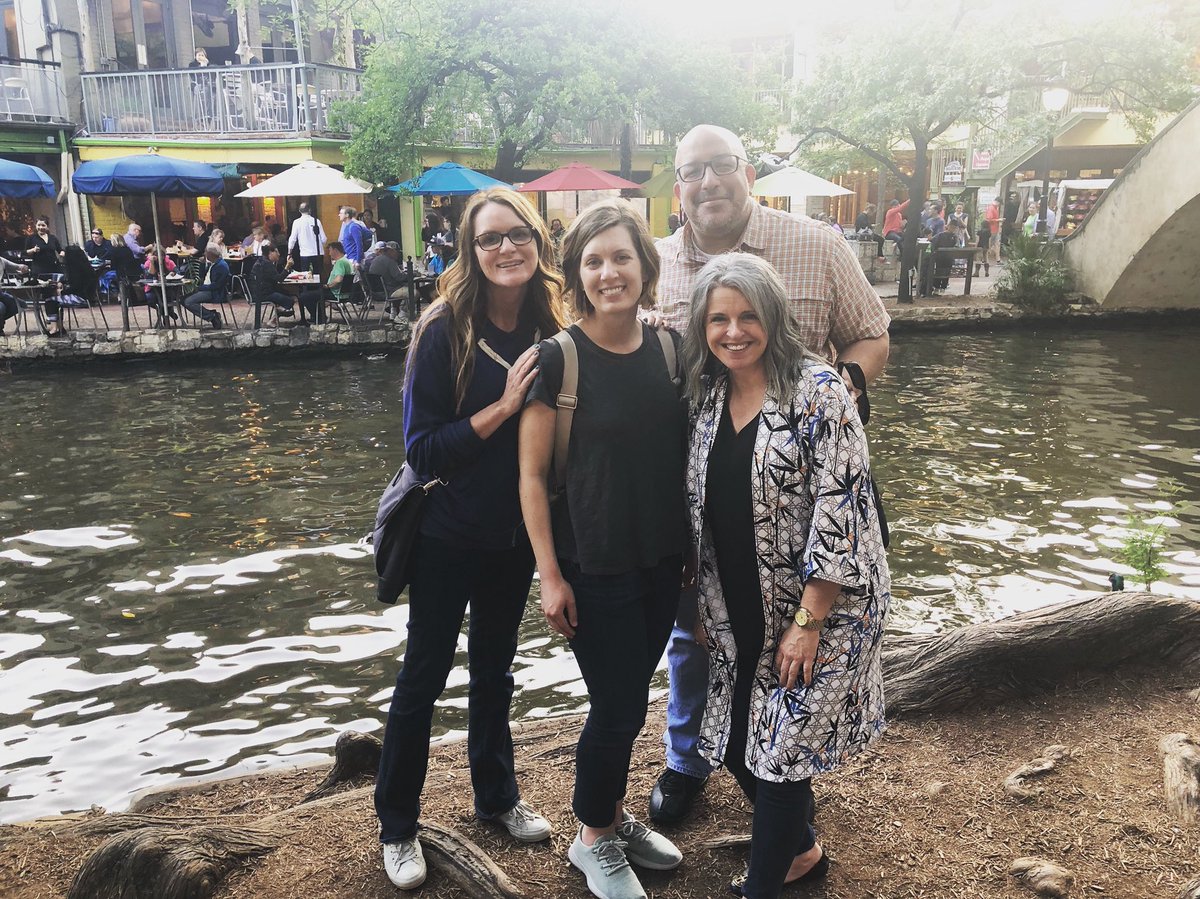 JenWilliamsEdu's tweet photo. Dinner at RiverWalk with my #participals! #NSBAconf #howiparticipate #schoolboardmembers @participate Missing a few! @caroline_weeks_ @MicheleMacumber @smgaillard #CollaborativePD https://t.co/BBxUWQNYfa