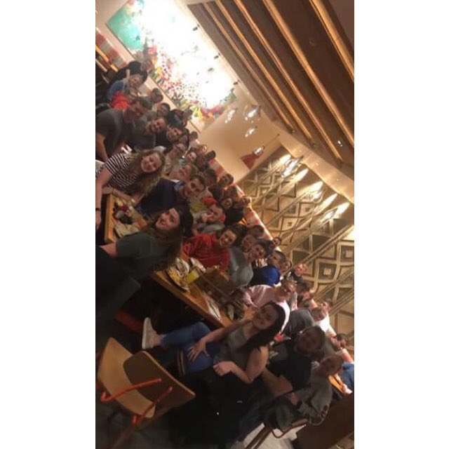 KickingSquad's tweet photo. Girls and boys bucs out for a team meal tonight, thank you @NandosUK for having us! Get following roadtotwickenham on instagram to keep up to date with our exciting week ahead #kickingsquad #RoadToTwickenham #puryfam https://t.co/Ndyh9sPEIp