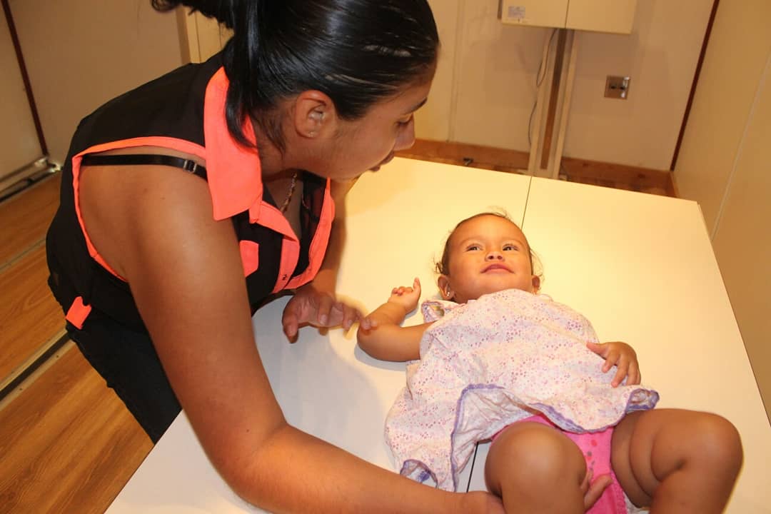OncologicoSFco's tweet photo. #DiosYAmor Ecografista de la Unidad II del Oncológico Génesis Petit continúan trabajando para el bienestar de los paciente de ciudad. https://t.co/Yoh24PA8D8
