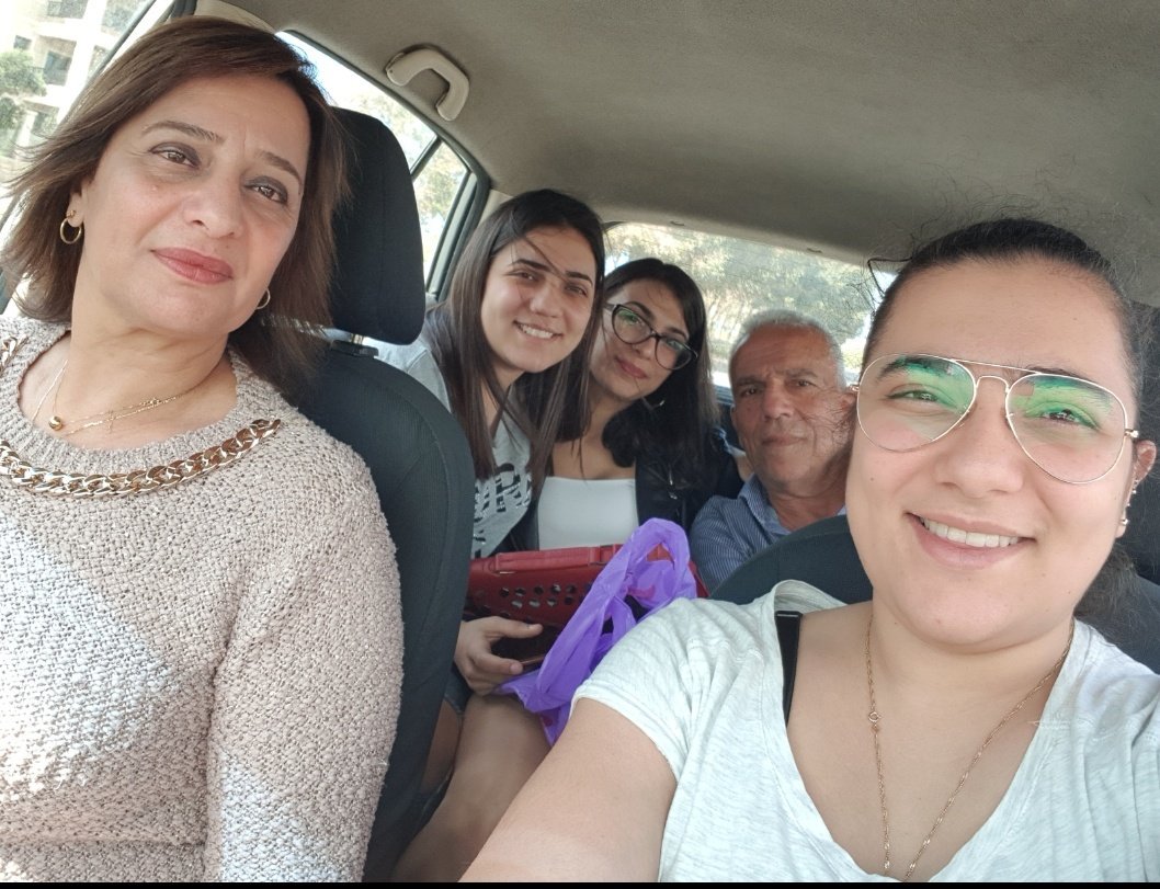 farahsaadeh3's tweet photo. #هوا_الحرية https://t.co/3B2yZc6HNc