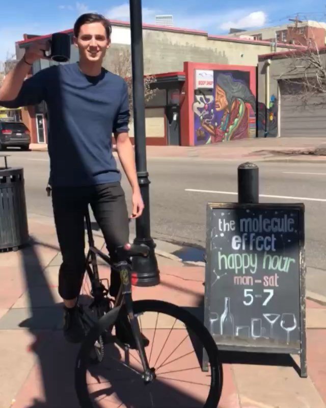 moleculeeffect's tweet photo. 🚲 #meetusmonday hey guys this is our newest employee, Birt!! He has worked with coffee for 4 years, and has been at The Molecule Effect for about 2 months. He is a Colorado native, but wants to someday settle down in a foreign country after many year… https://t.co/8lV9g2cT5P https://t.co/ayIpZc7ZGN