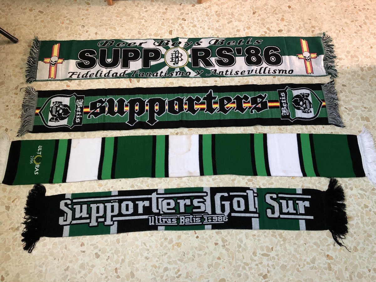 StickerUltras's tweet photo. Vendo estas bufandas, interesados MD. https://t.co/IRki0ZIq17