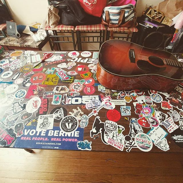 Novelty_Addict's tweet photo. Table of Stickers. https://t.co/wOpMokxPUD https://t.co/uBxuDa1Hof
